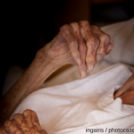 Palliativpflege von Menschen mit Demenz braucht  Zeit und Personal